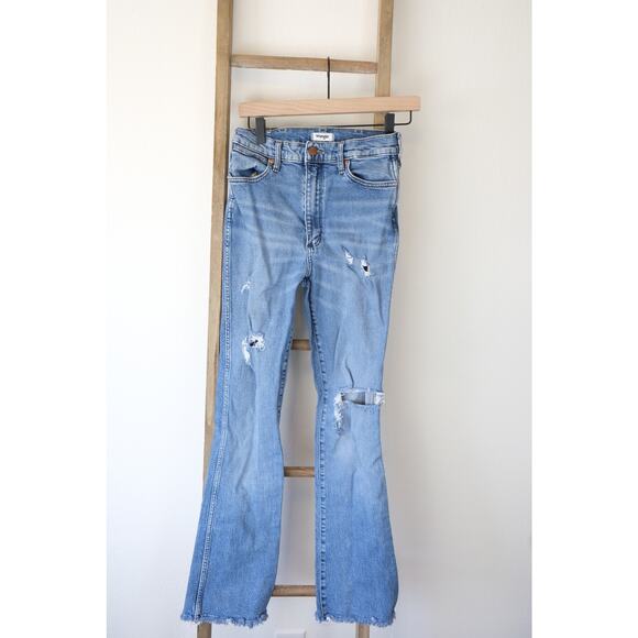 Wrangler Westward Crop Mid Wash Distressed Bootcut Jeans Womens 27 x 32 - Picture 1 of 5